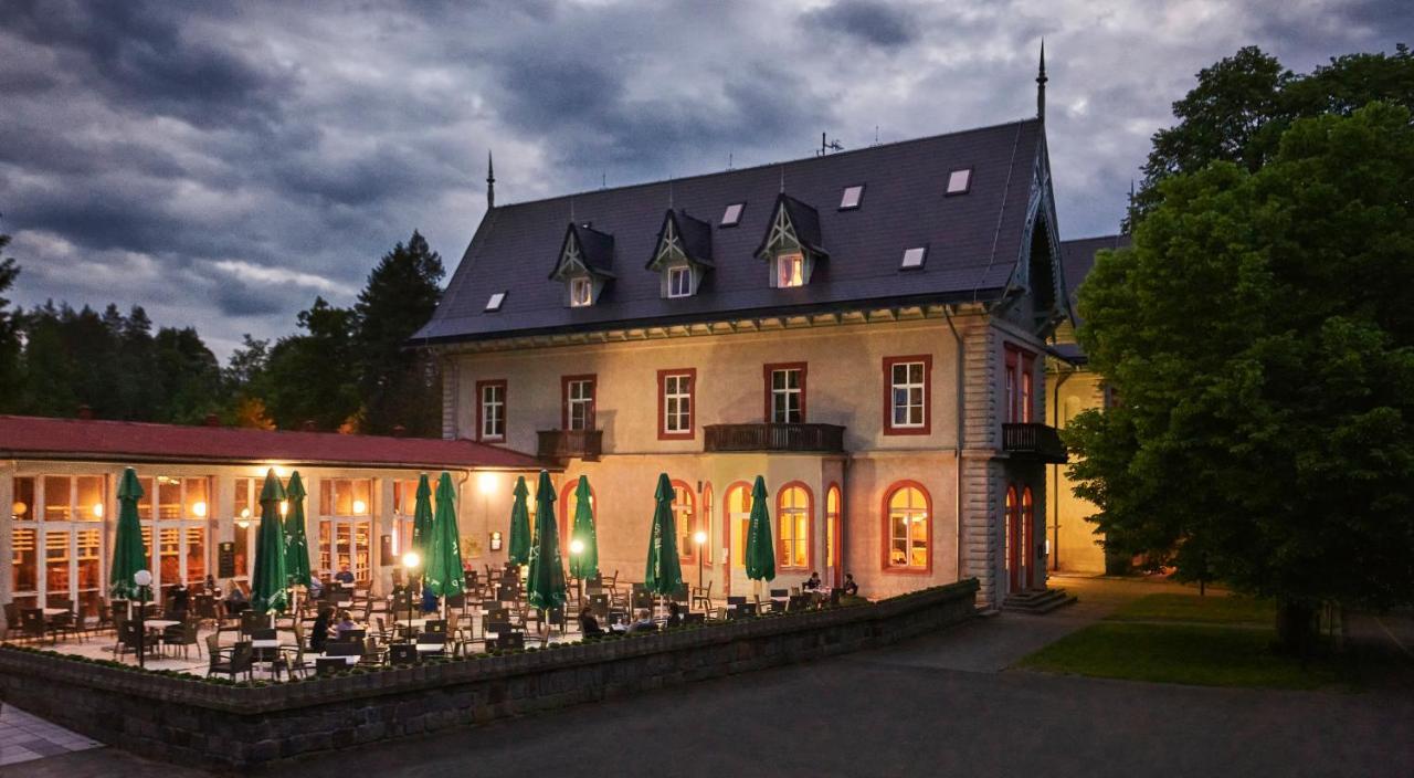 Hotel Mezni Louka Hrensko Bagian luar foto